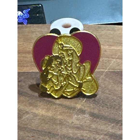 Aladdin Jasmine Disney Pin Mickey Trading Pin Cast Member Exclusive Authentic - Picture 2 of 5